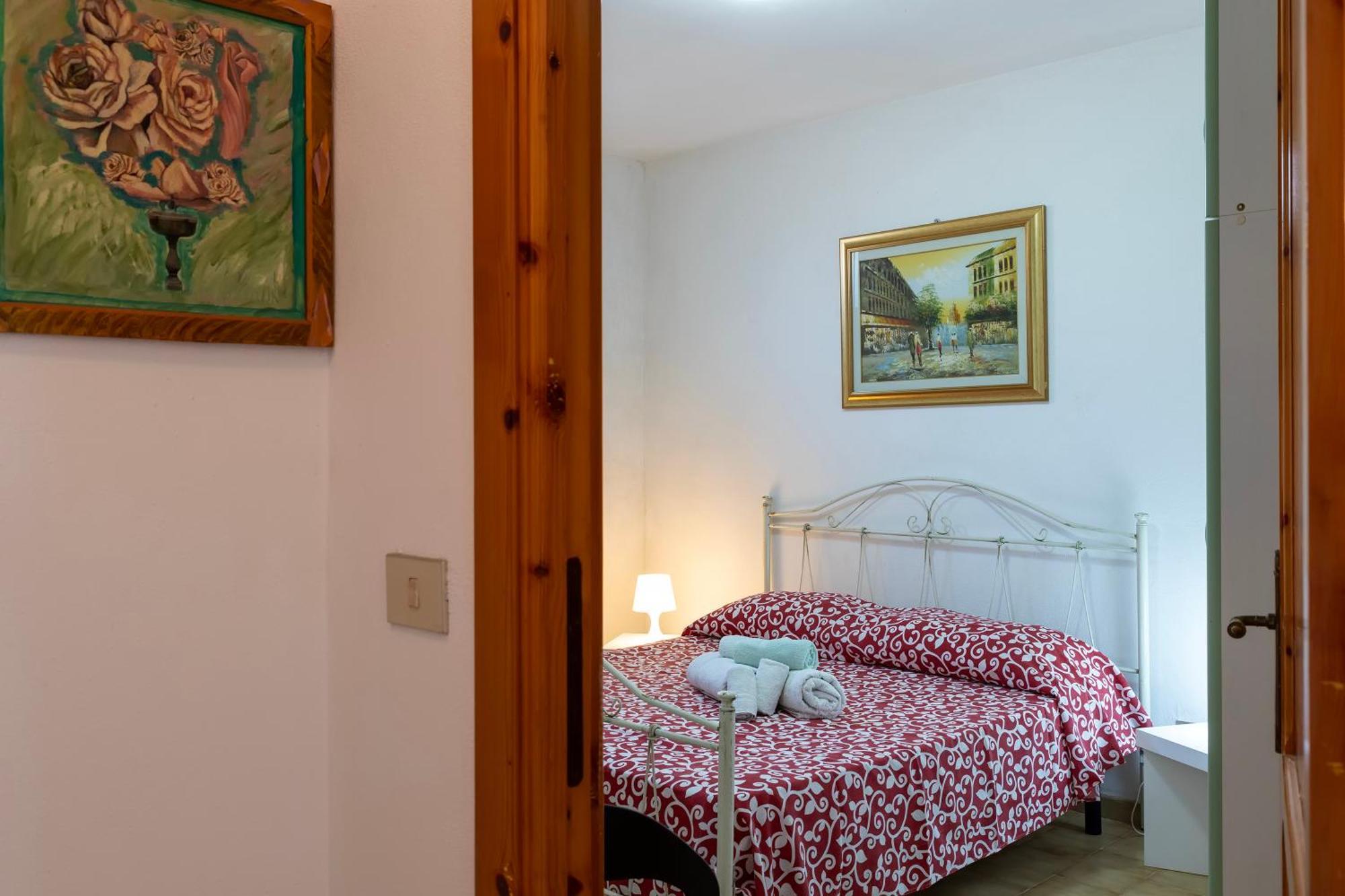 Casa Vacanze Patrizia Valledoria  Exterior foto