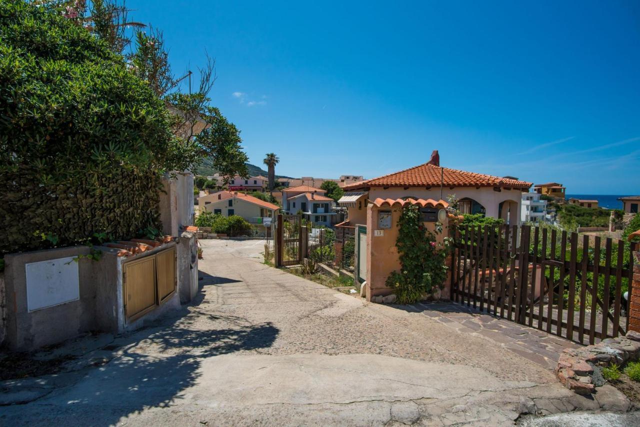 Casa Vacanze Patrizia Valledoria  Exterior foto